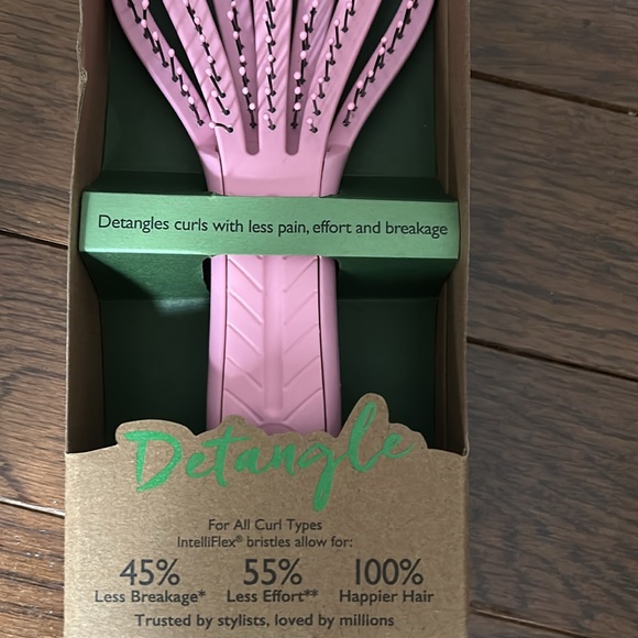 Wet Brush Curl Detangler - Picture 3 of 7